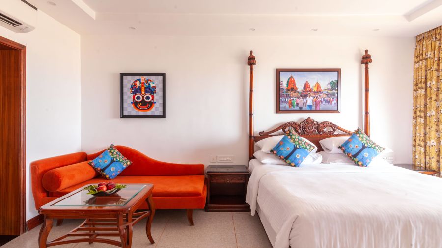 DELUXE SUITE